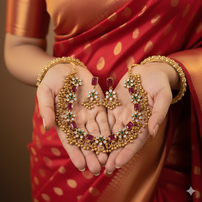 Traditional Wedding Wear Choker Necklace/Jewellery Set For Women